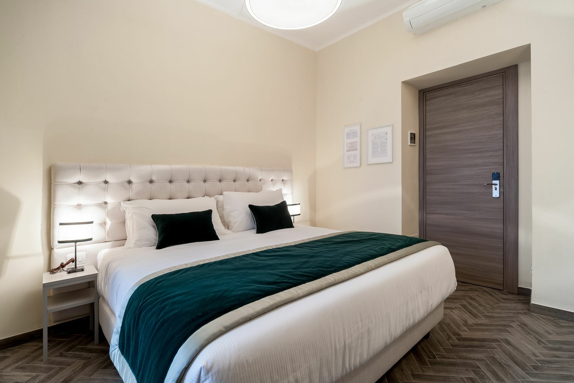 Foro Romano Luxury Suites Eksteriør billede