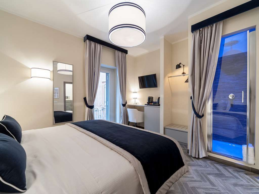 Foro Romano Luxury Suites Værelse billede