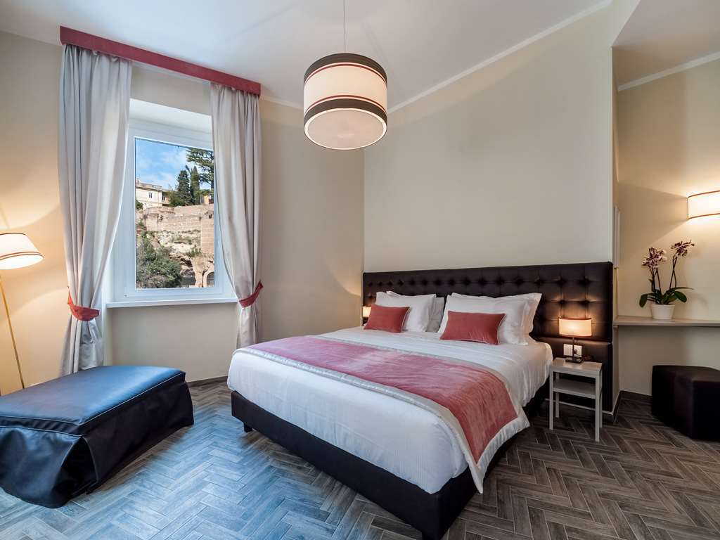 Foro Romano Luxury Suites Værelse billede